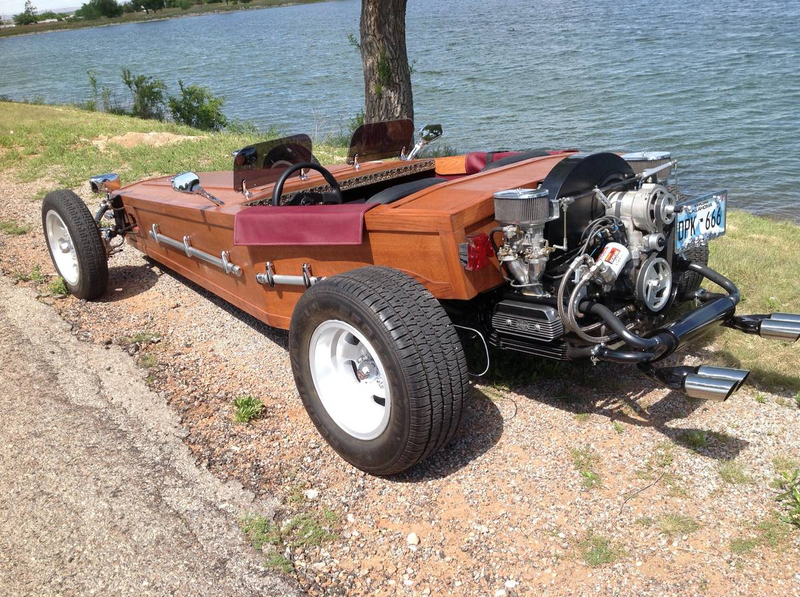 Illustration for article titled For $12,000, How About This Amazing 1970 VW Custom Coffin?